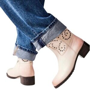 NWOT Free People 8.5 Harmony Leather Stud Ankle Boots